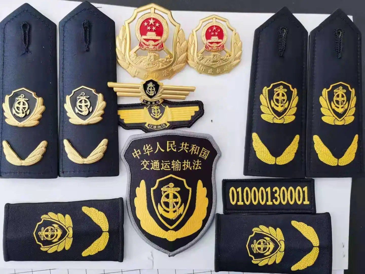 荆州交通运输执法标志服